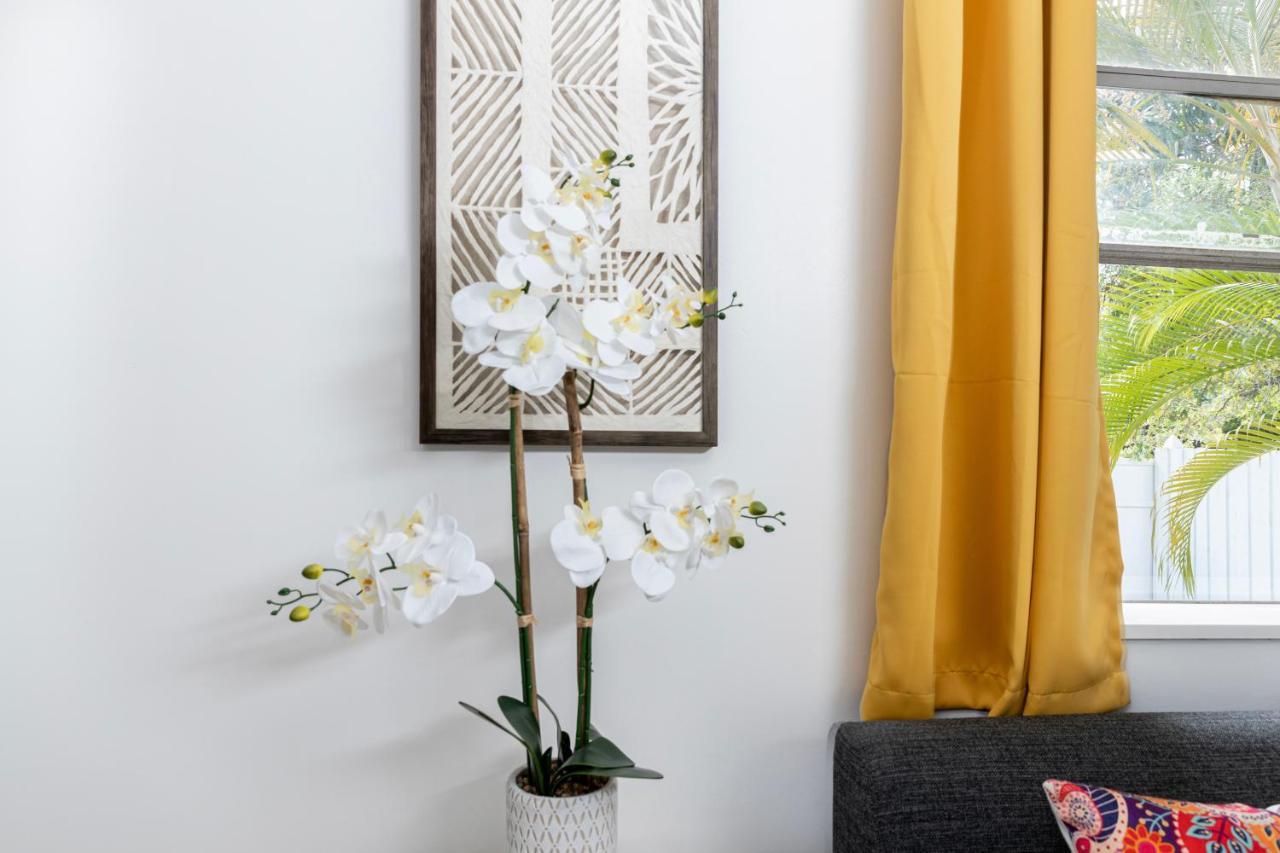 Beautiful Casita With King Bed And Private Patio Close To Calle 8, Mia Airport, Coral Gables Miami Ngoại thất bức ảnh